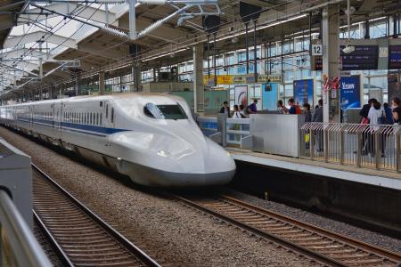 A guide to the Japanese public transport system