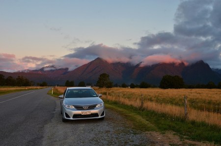 Renting or Buying a Car in New Zealand as a Tourist: A Comprehensive Guide